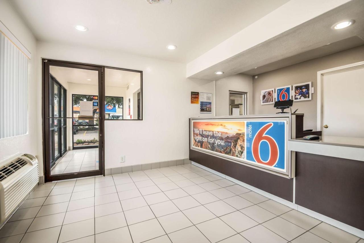 Motel 6-College Station, Tx - Bryan Eksteriør bilde