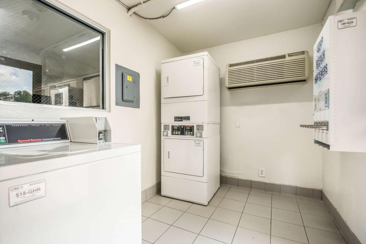 Motel 6-College Station, Tx - Bryan Eksteriør bilde