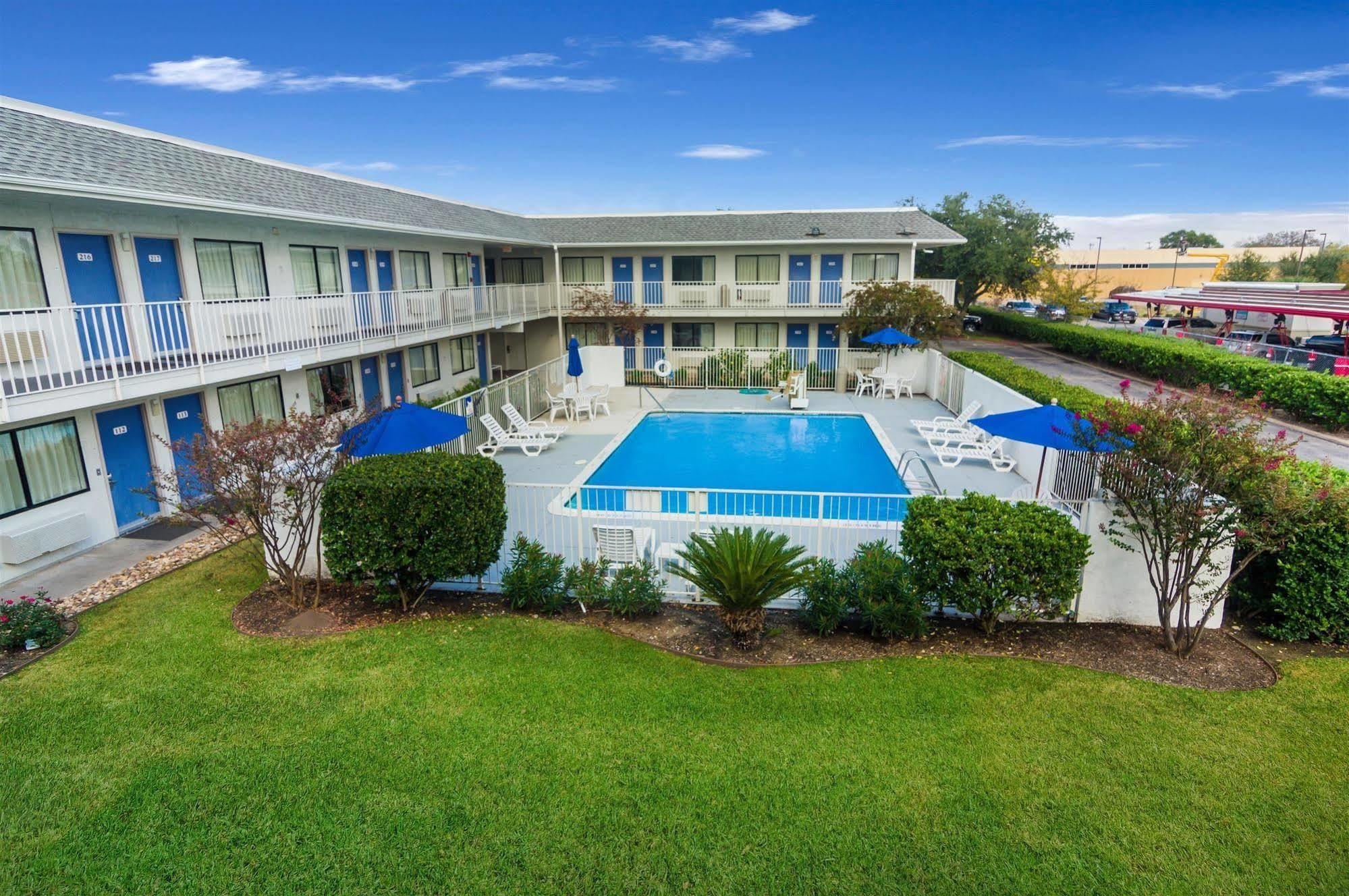 Motel 6-College Station, Tx - Bryan Eksteriør bilde